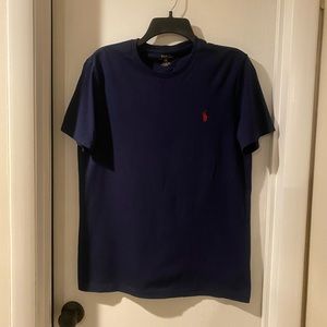 Men’s polo tee, size medium